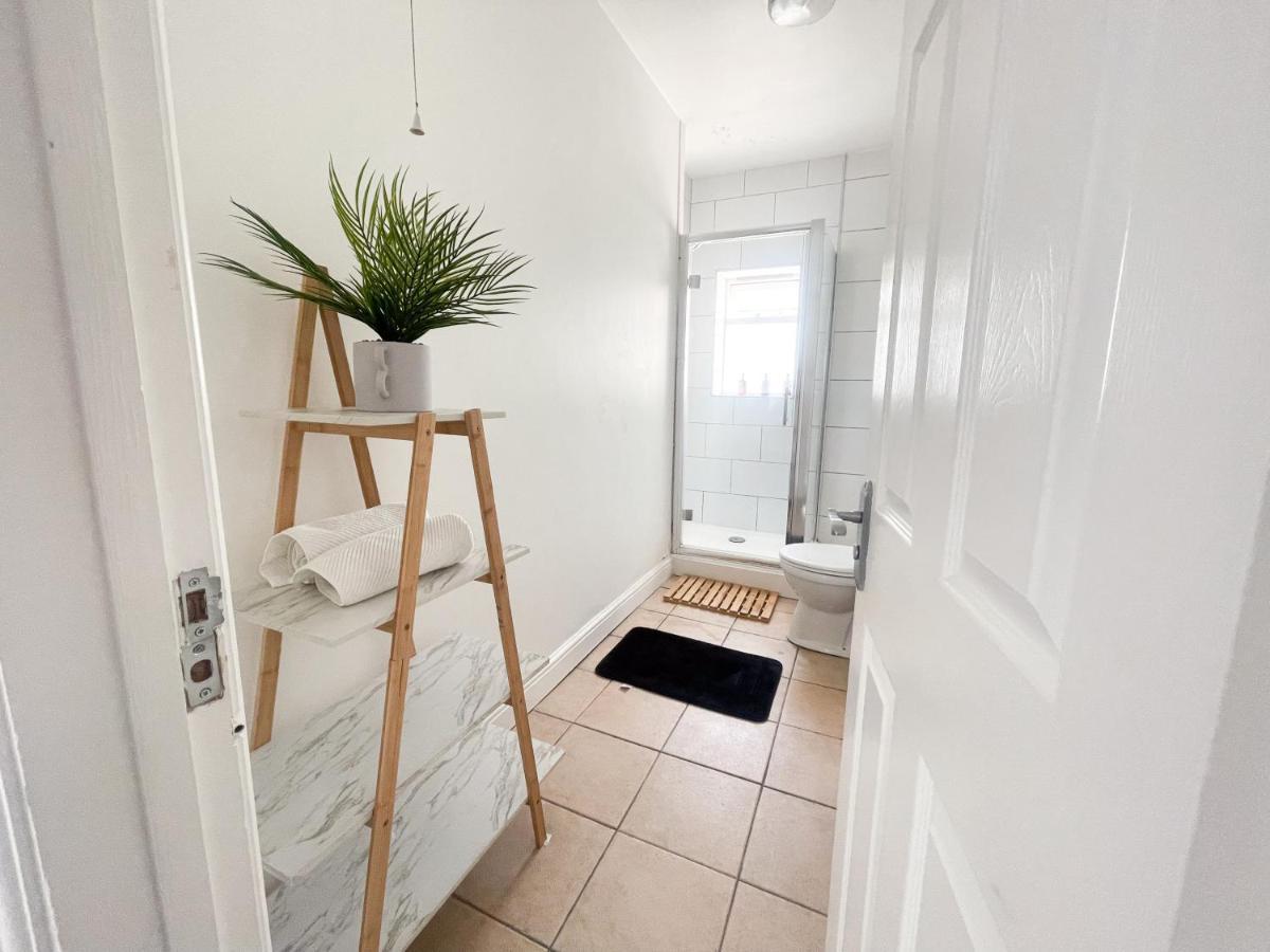 Brighton City Centre 2Br Apartment - Perfect For Contractors, Families & Groups - Free Parking & Walk To Beach Exterior photo