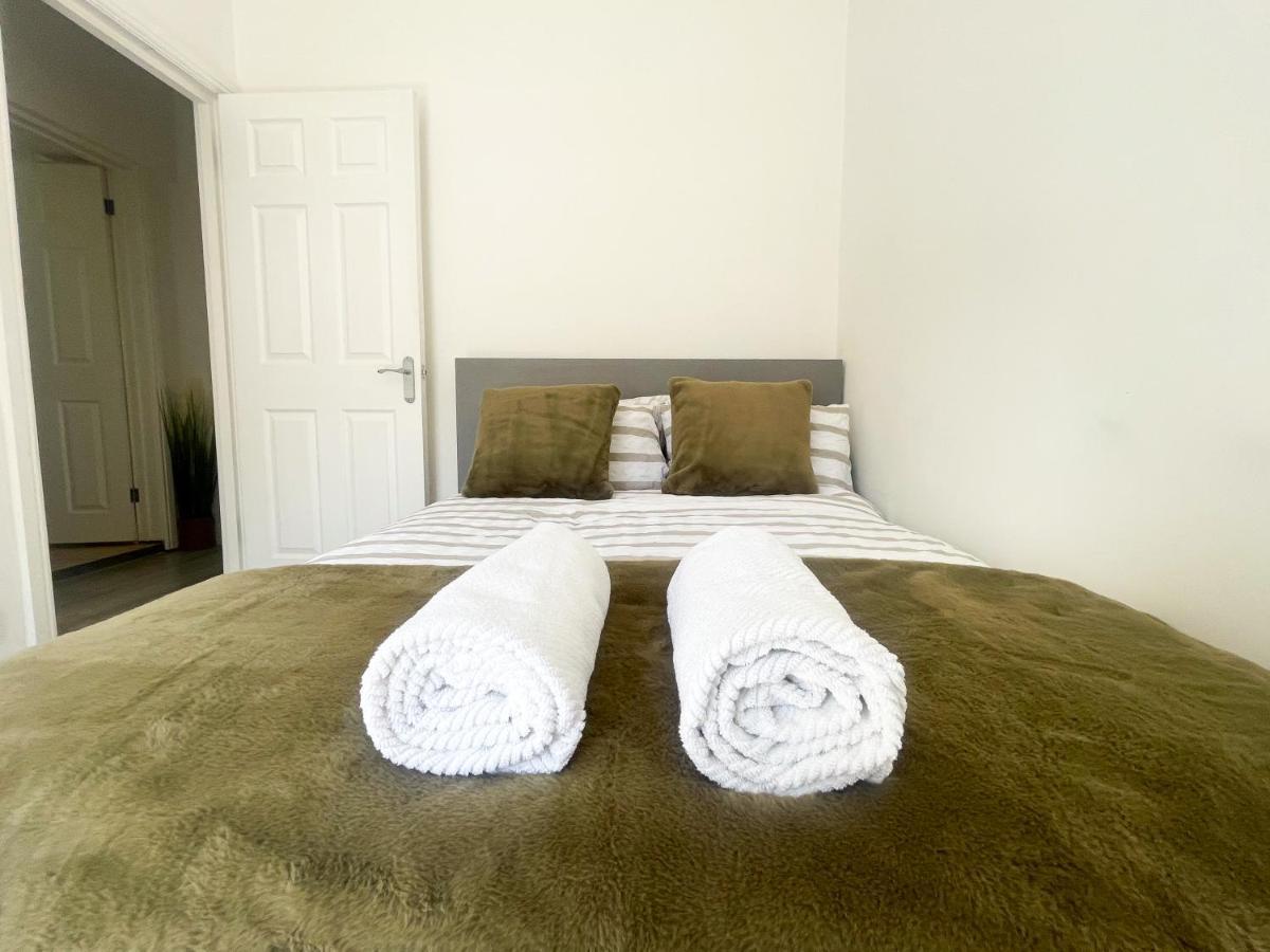 Brighton City Centre 2Br Apartment - Perfect For Contractors, Families & Groups - Free Parking & Walk To Beach Exterior photo