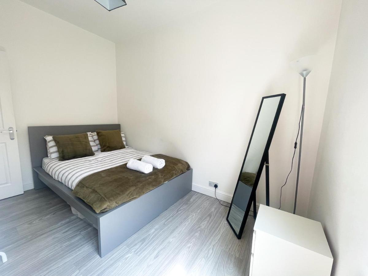 Brighton City Centre 2Br Apartment - Perfect For Contractors, Families & Groups - Free Parking & Walk To Beach Exterior photo