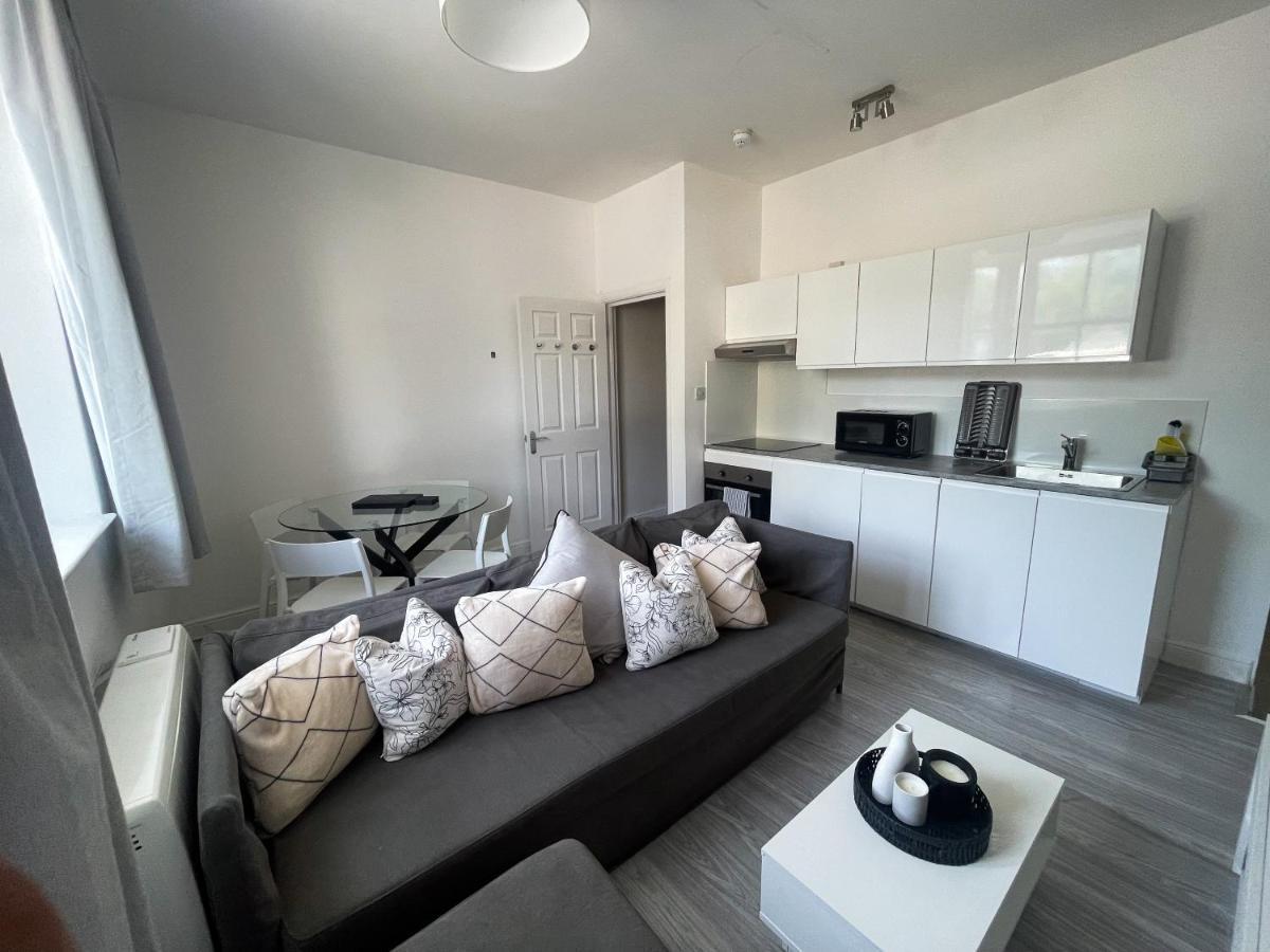 Brighton City Centre 2Br Apartment - Perfect For Contractors, Families & Groups - Free Parking & Walk To Beach Exterior photo